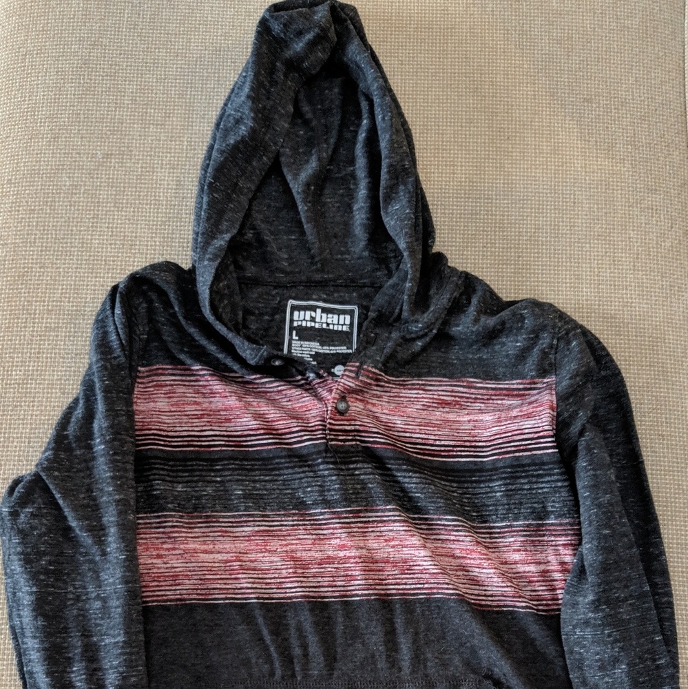 Urban Pipeline long sleeve hooded shirt